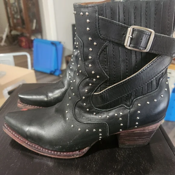 Freebird Black Ankle Boots with Silver Accents - Picture 3 of 9